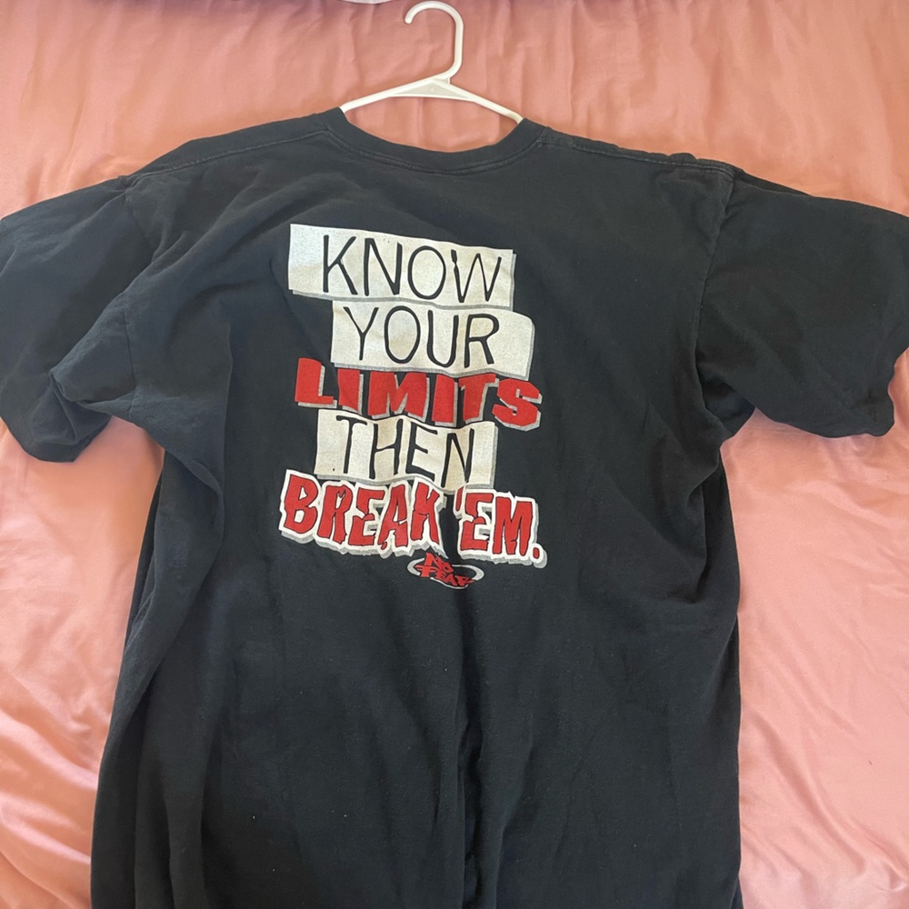 No Fear graphic tee